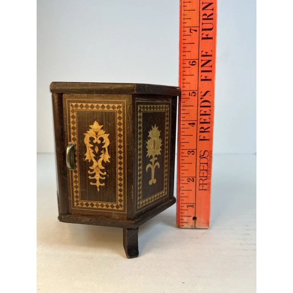 N/A vintage wooden